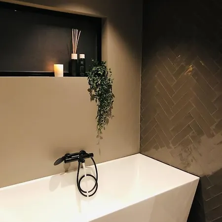 Sentrum, Valand Βίλα Στάβανγκερ